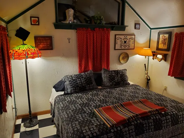 Customer photo of work by Happy Horse Hotel, from Elizabeth Turner's review