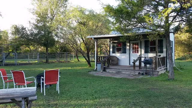 Happy Horse Hotel — customer photo 4