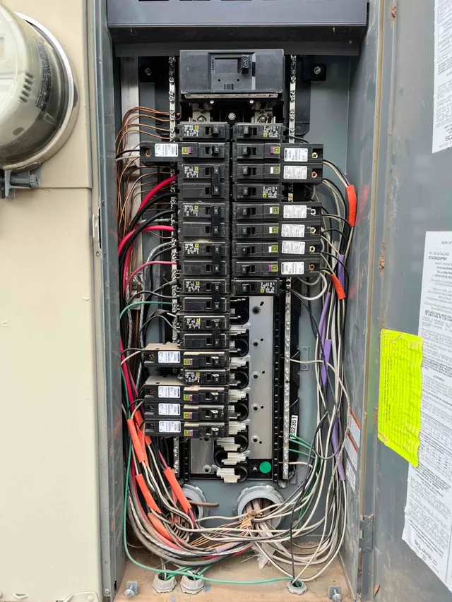 Mr. Electric of Phoenix Metro — photo from the business 3