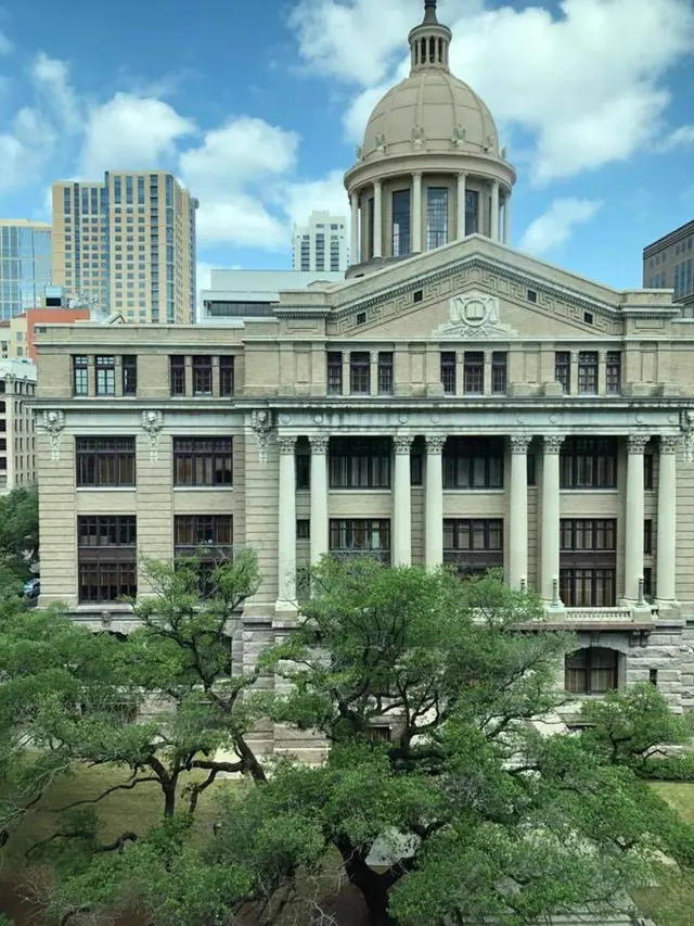 Longworth Law Firm — photo from the business 5