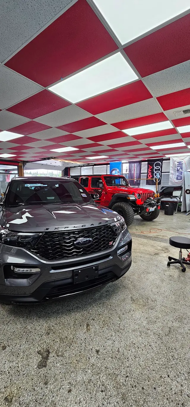 Show Room Auto Tinting - Car Detailing, Ceramic Coating, & PPF — photo from the business 6