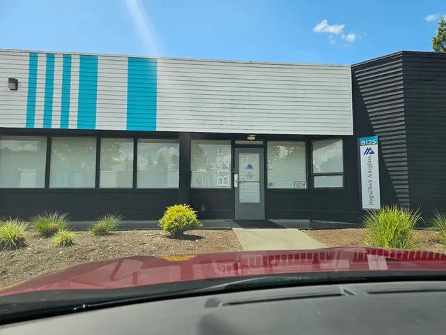 Magnatech Autoglass — customer photo 1