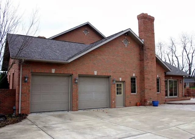 A1 Garage Repair LLC — photo from the business 3