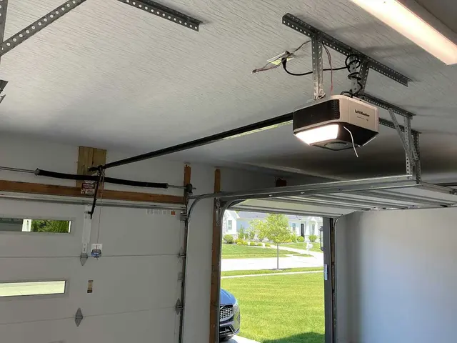 Don's Garage Door Repair — photo from the business 12