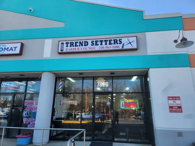 Trend Setters Barber Lounge — photo from the business 7