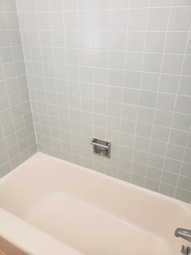 Renov8 Refinishing Raleigh — photo from the business 11