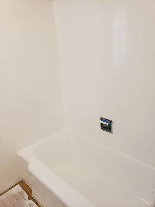 Renov8 Refinishing Raleigh — photo from the business 10