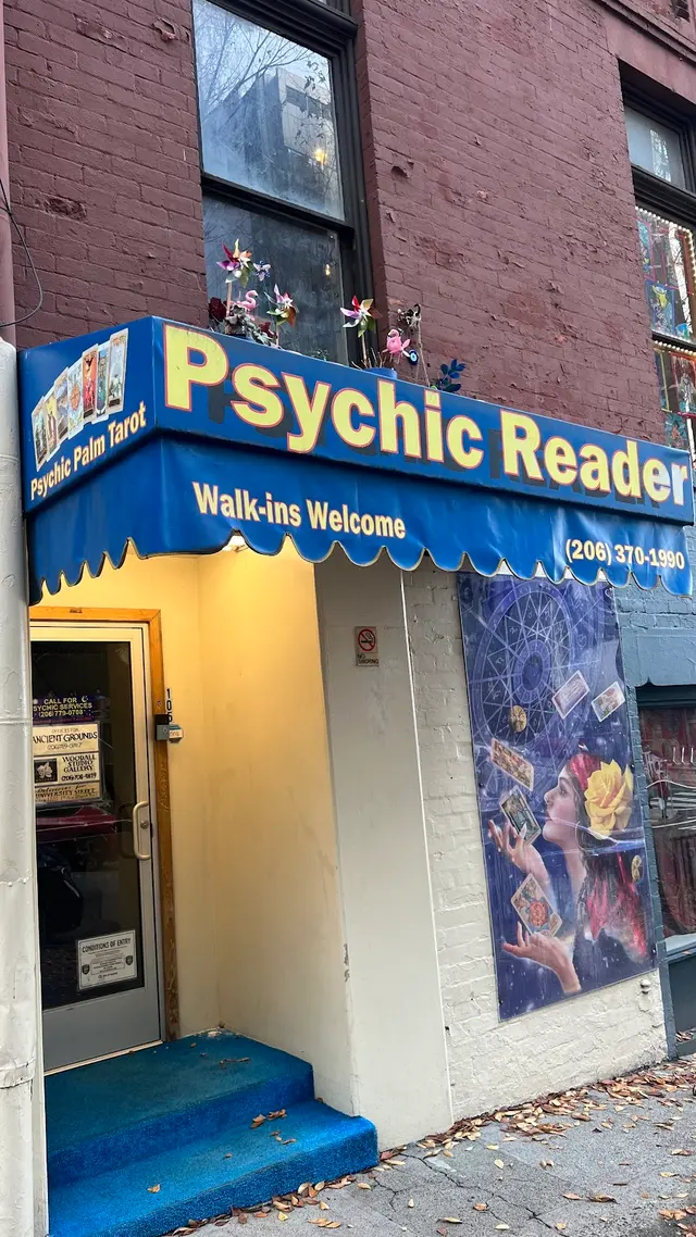 Downtown Seattles Best Psychic Duda — customer photo 3
