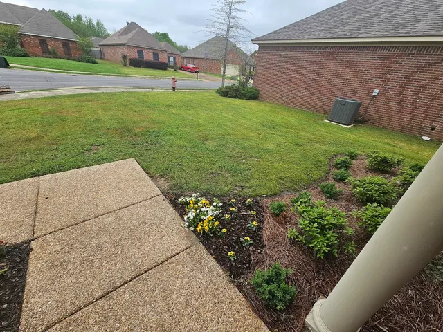 Reeves Lawn Care — customer photo 4