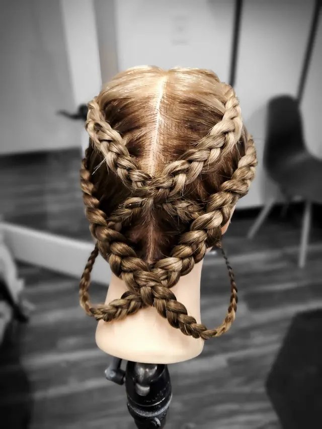 Posh Hair Beauty & Professional Studios — customer photo 4