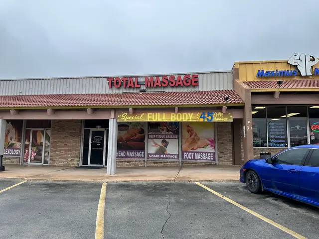 Total Massage Southwest Plaza Shopping Center — customer photo 8