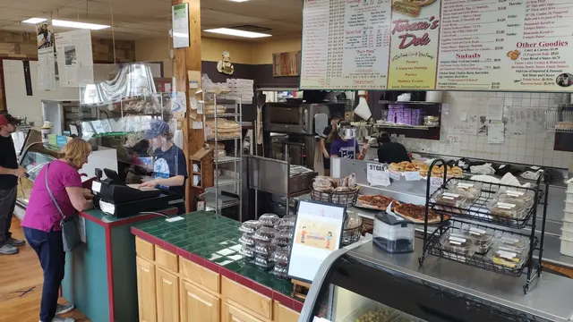 Lakeshore Teresa's Deli & Catering — customer photo 8