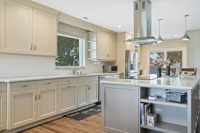Mark Vincent Construction LLC — photo from the business 4