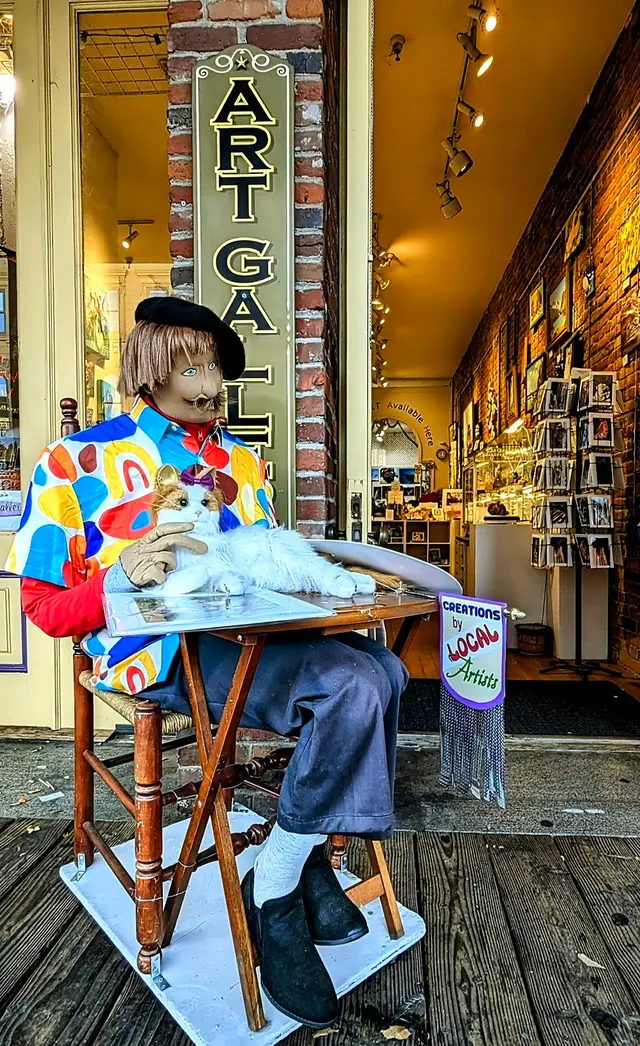 Customer photo of work by Artists' Collaborative Gallery, from Bruce S.'s review