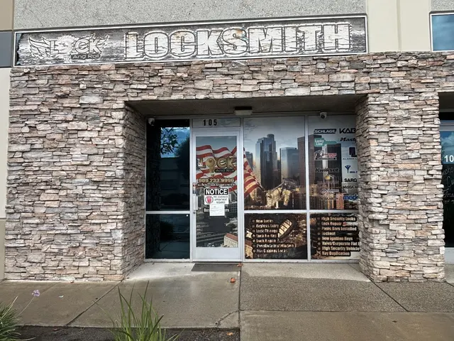 Lock and Roll Locksmith — photo from the business 5