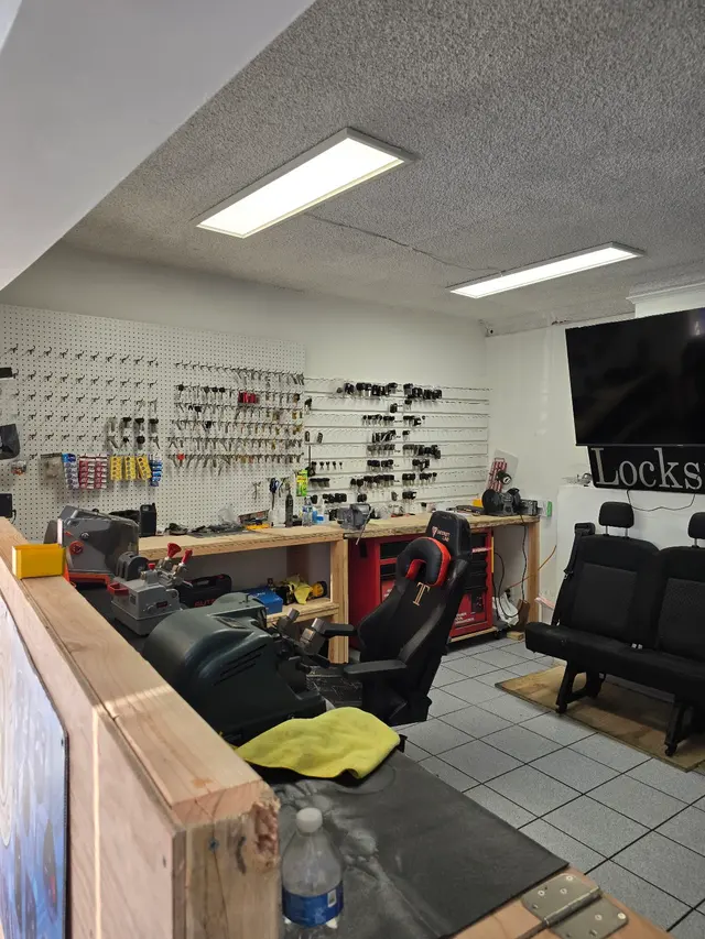 A1 Locksmith Solutions — photo from the business 6