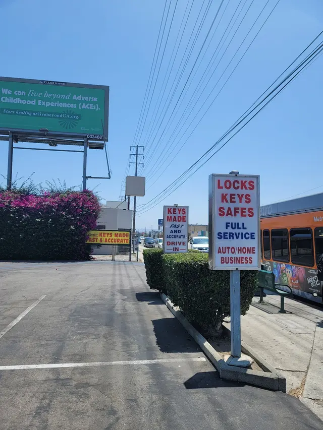 The Safe Mart of Southern California Inc — customer photo 11