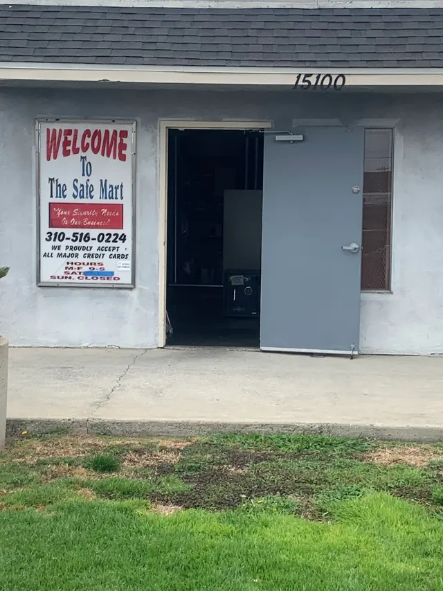 The Safe Mart of Southern California Inc — customer photo 2