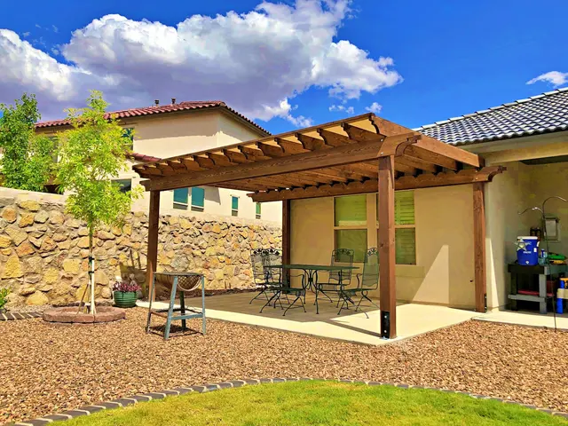Red Oaks Pergolas — photo from the business 1