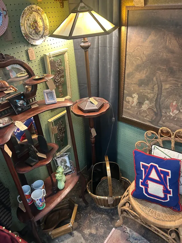 Urban Suburban Antiques — customer photo 4