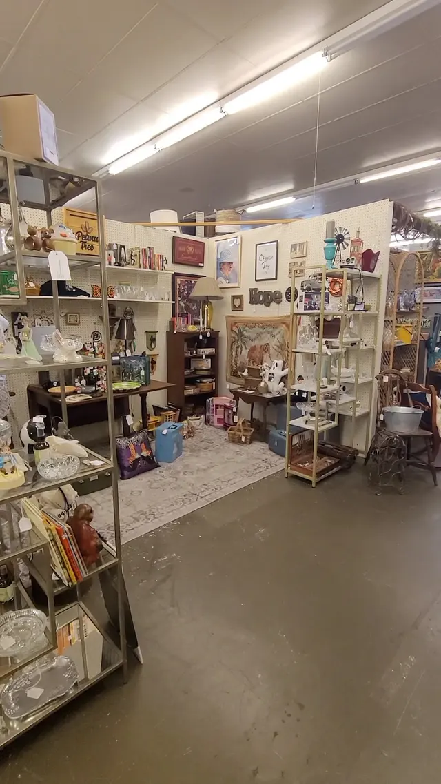 Customer photo of work by Shades Mountain Mercantile, from Squeaks's review