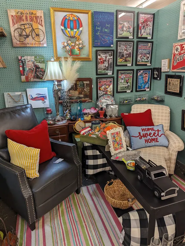 Shades Mountain Mercantile — customer photo 4