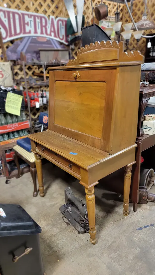 Brass Bear Antiques — customer photo 8