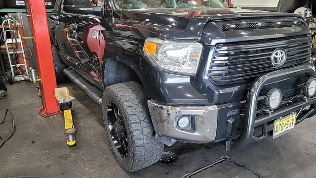 mobile tire and mechanic Sunnydale Auto Truck Repair and Tire Shop — customer photo 12