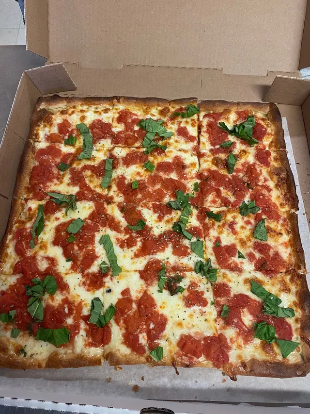 Giovanni's Pizza & Pasta — customer photo 4