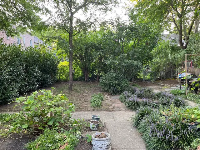 Grass-Hoppers Landscaping — customer photo 6