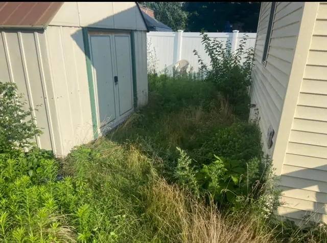 Grass-Hoppers Landscaping — photo from the business 10