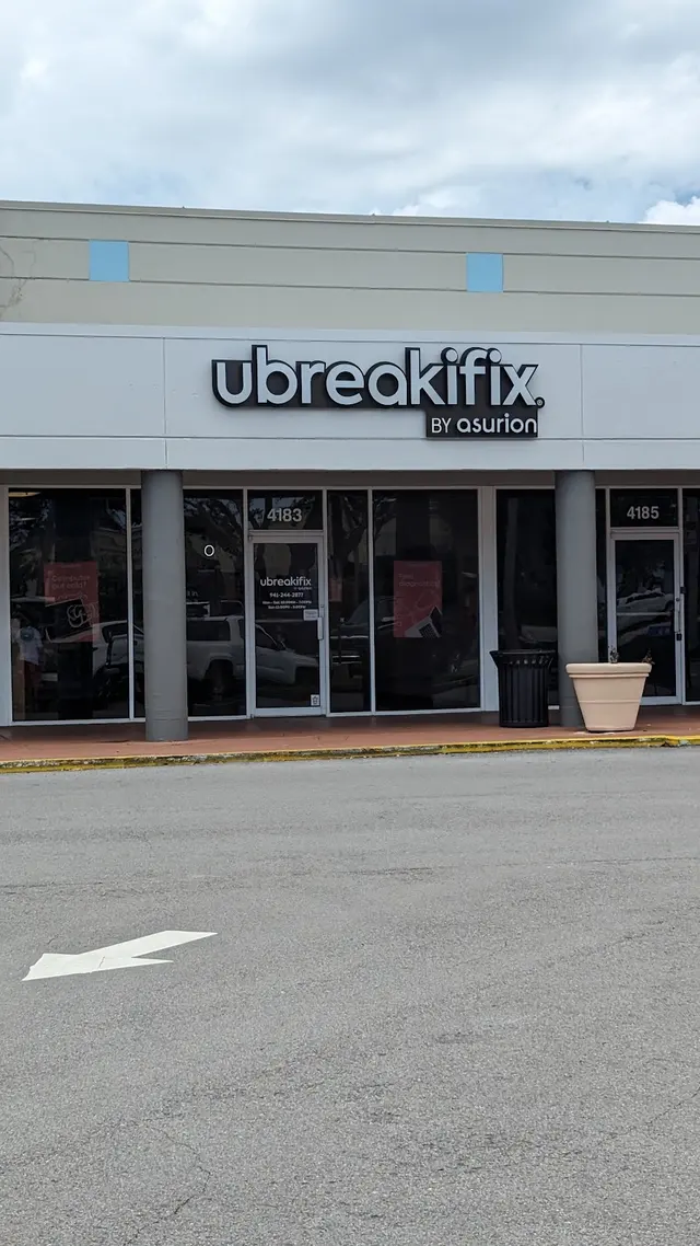 uBreakiFix - Phone and Computer Repair — customer photo 9