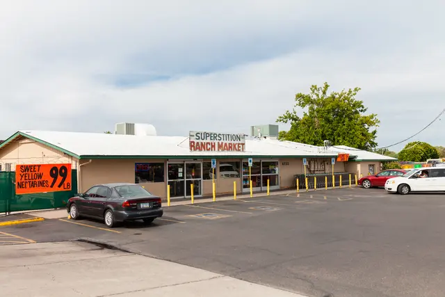 Superstition Ranch Farmers Market — photo from the business 10