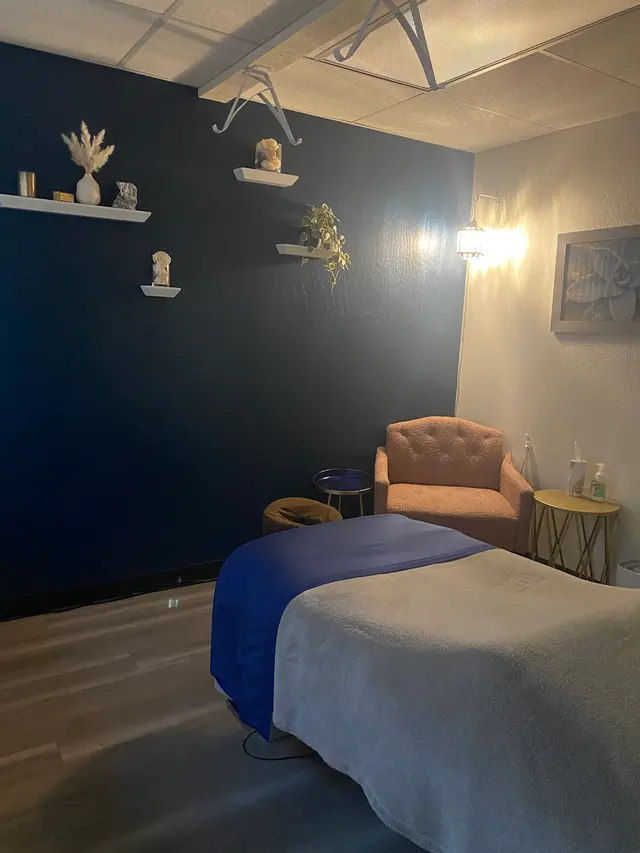 A Much Kneaded Massage located inside Roseville Healing Arts Center — customer photo 12