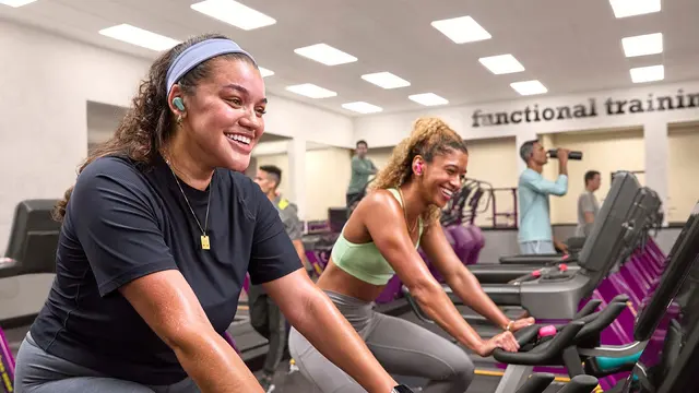 Planet Fitness — photo from the business 12
