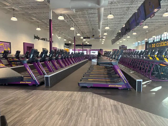 Planet Fitness — customer photo 11