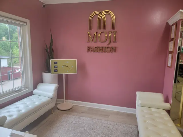 Moji Fashion Designs — photo from the business 2