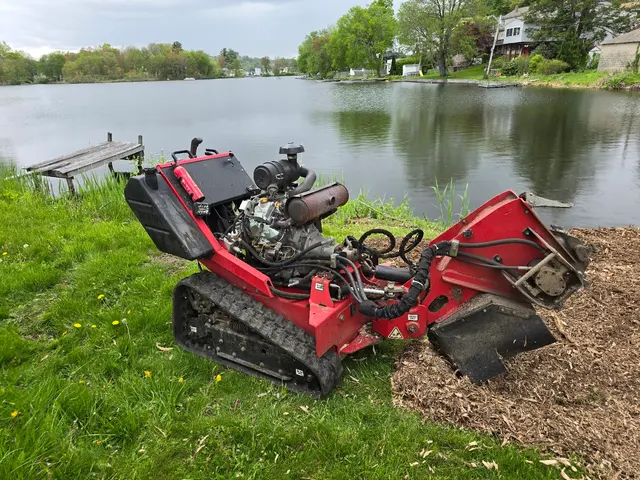 Grin & Grind Stump Removal — photo from the business 9