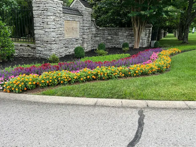 Goodin Lawncare — photo from the business 2