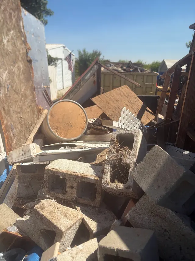 Rapid Junk Removal CA, LLC — photo from the business 12