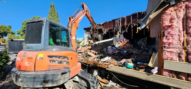 NO LIMIT HAULING & DEMOLITION — photo from the business 2