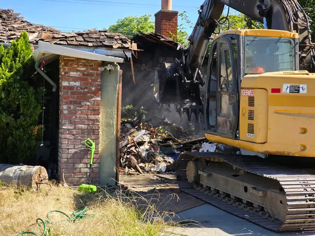 NO LIMIT HAULING & DEMOLITION — photo from the business 10