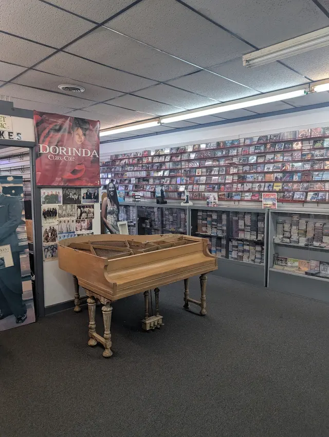 Music Planet — customer photo 5