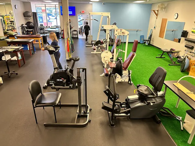 Hohman Rehab and Sports Therapy — photo from the business 2