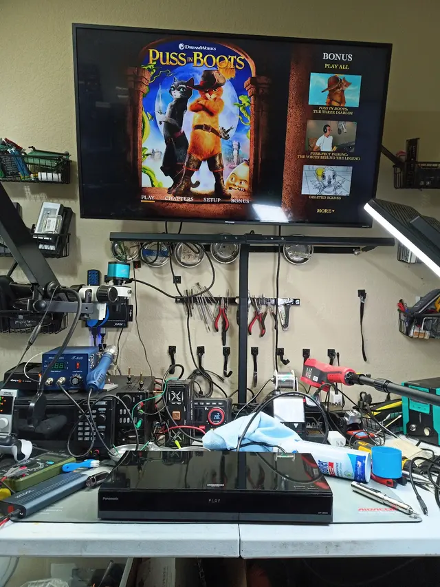 Computer Thrills — photo from the business 2