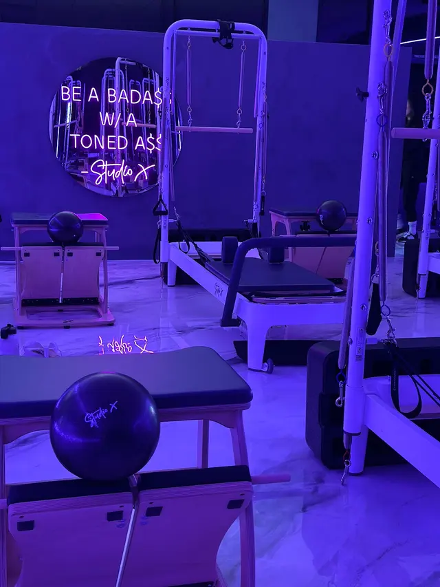 Studio X | Orange — customer photo 11
