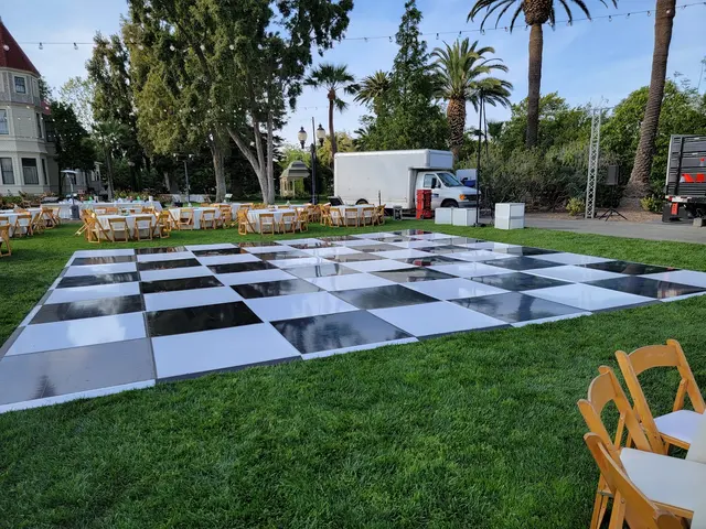 E-Rentals & Tents Inc — photo from the business 3