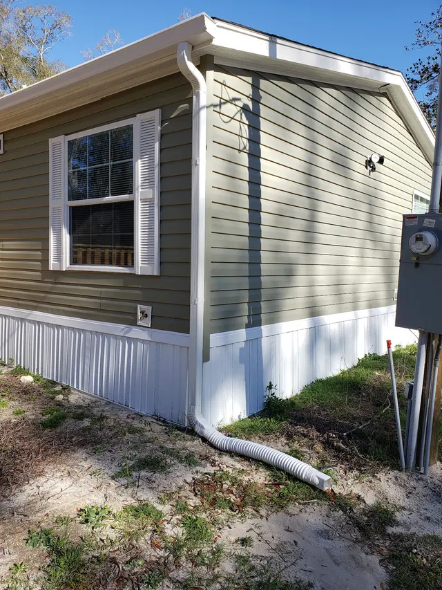 Customer photo of work by Suwannee Valley Gutters & Screen Worx, from Ju Van Smith's review