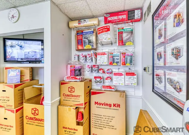 CubeSmart Self Storage — photo from the business 8