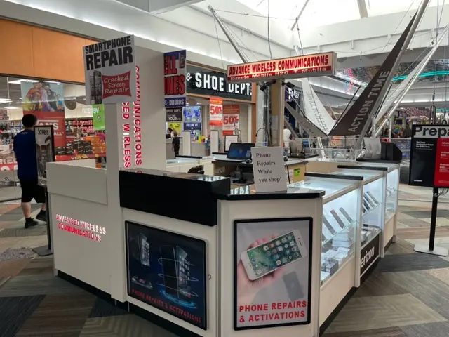 Phone Repair — photo from the business 2